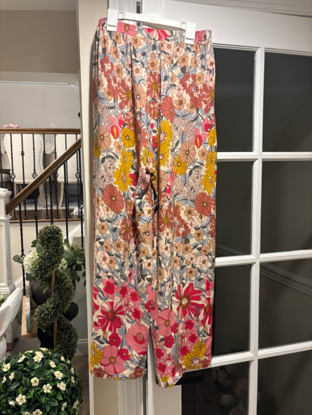 Women's Floral Wide-Leg Lounge Pants - Pink, Yellow, Coral -Size 6 NWOT